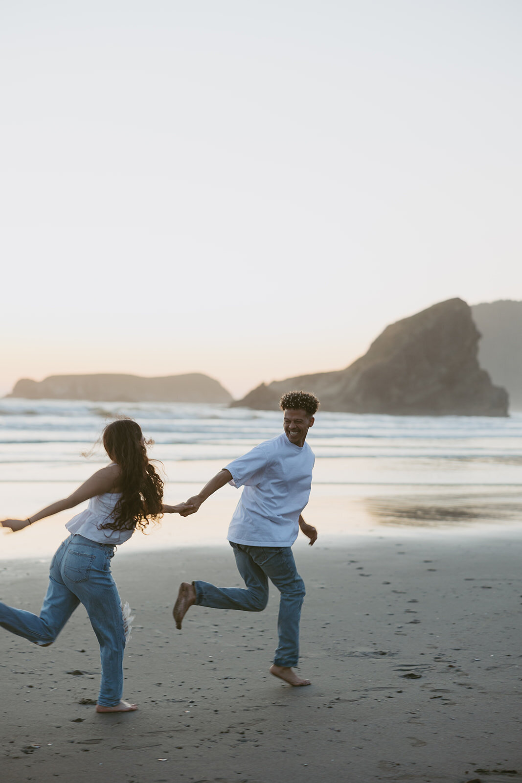 tanya-davids-photo-film-redwoods-california-oregon-coast-documentary-candid-destination-washington-idaho-utah-canada-elopement-wedding-couples-photographer-33