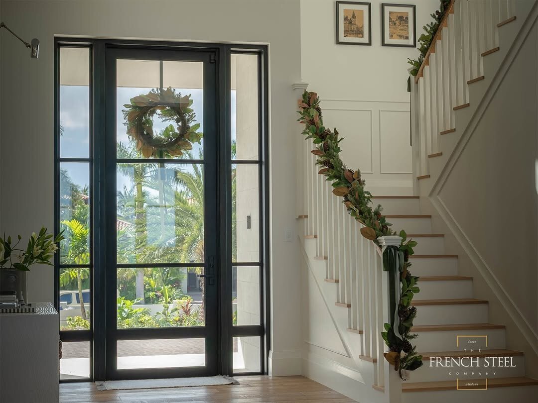 Sophistication starts at the front door—French Steel never goes out of style......#steelwindowsanddoors #frenchsteeldoors #luxuryhomedesign #modernarchitecture #timele