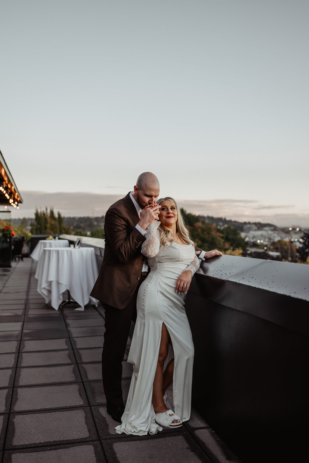 jessica-tyler-olympic-rooftop-pavilion-wedding-964
