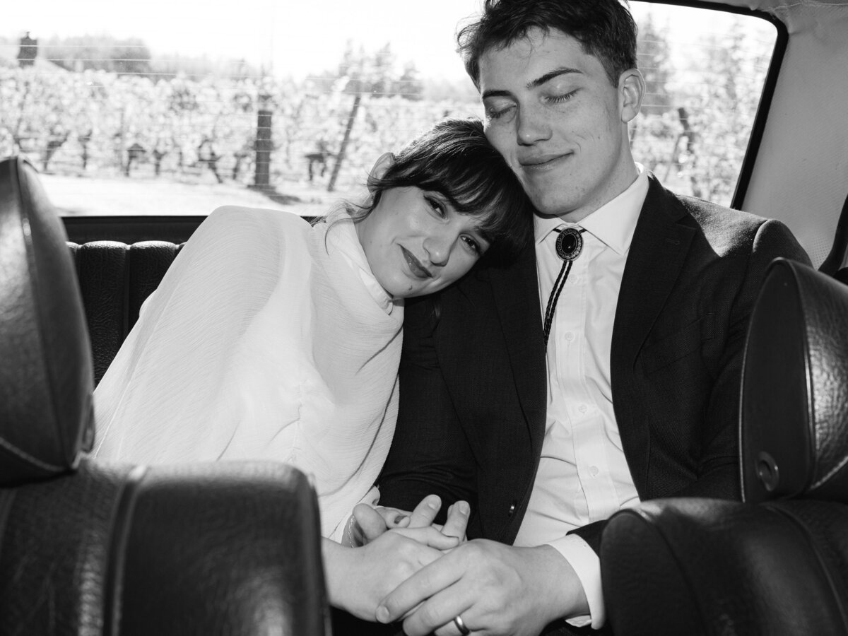 bend-portland-oregon-wedding-photographer-32