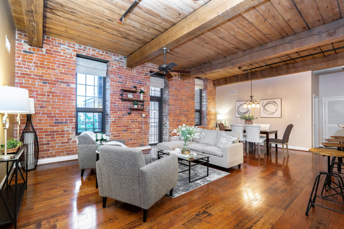 Rocketts Landing interior 8