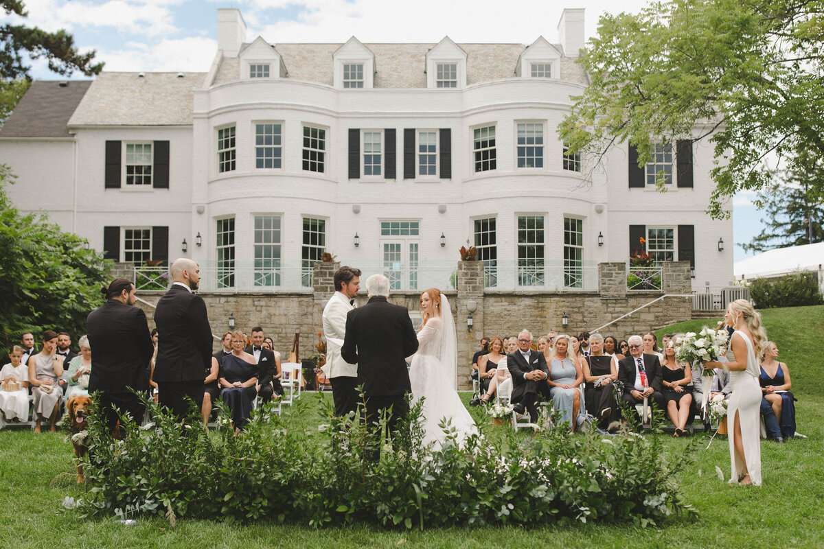 evergreen_weddings_co_canada_wedding_planner_designer_ottawa_winnipeg_toronto_full_service_wedding_planning_management_coordination_coordinating_design_services_designer_luxury_high_end_180