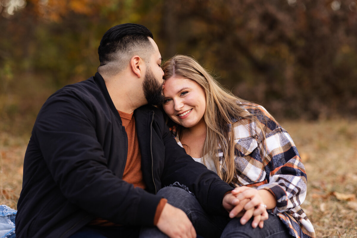 Engagement photos at Smithville Lake_Kansas City Wedding Photographer_Caitlyn Cloud Photography2