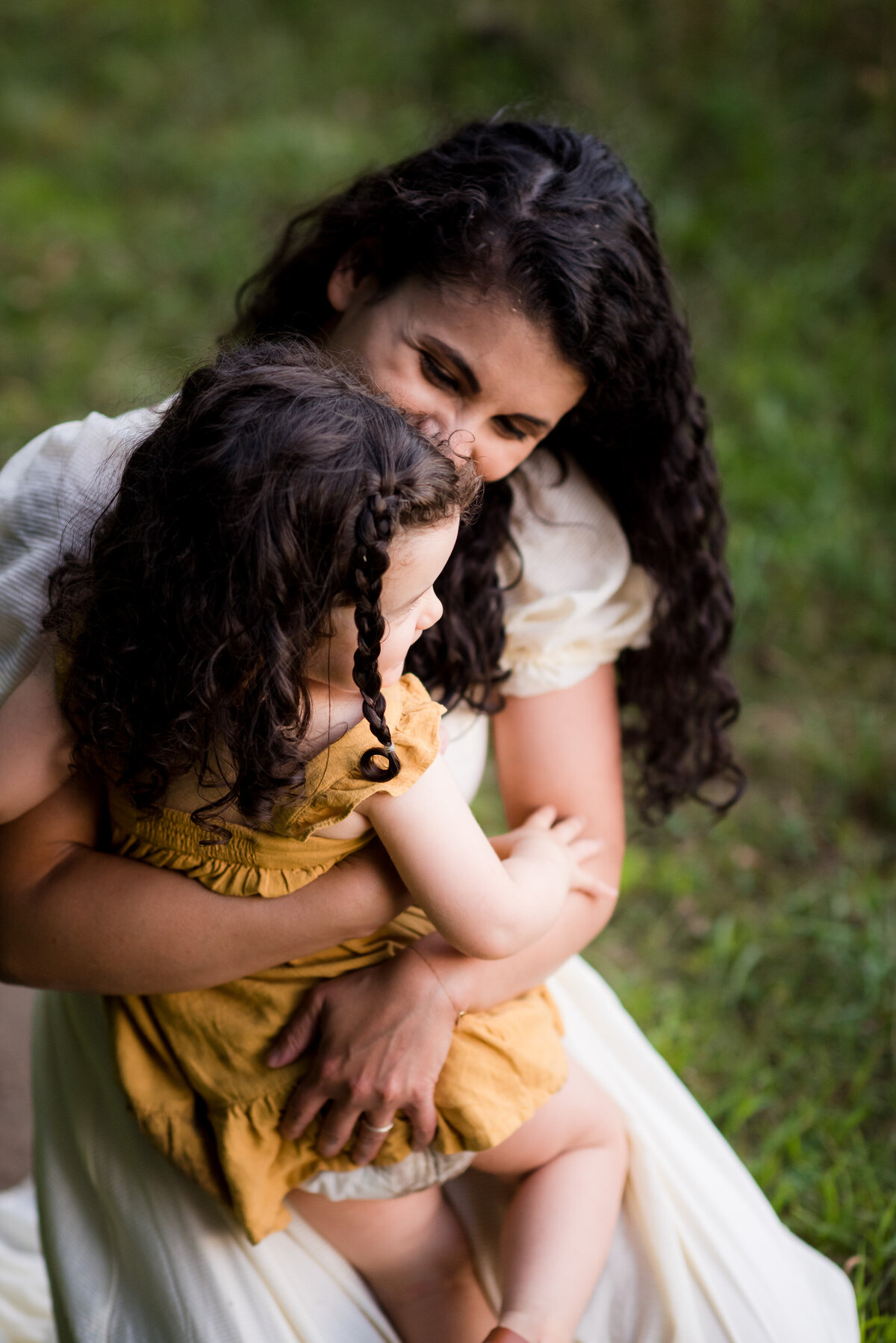 Boston-family-photographer-bella-wang-photography-Lifestyle-session-outdoor-wildflower-102