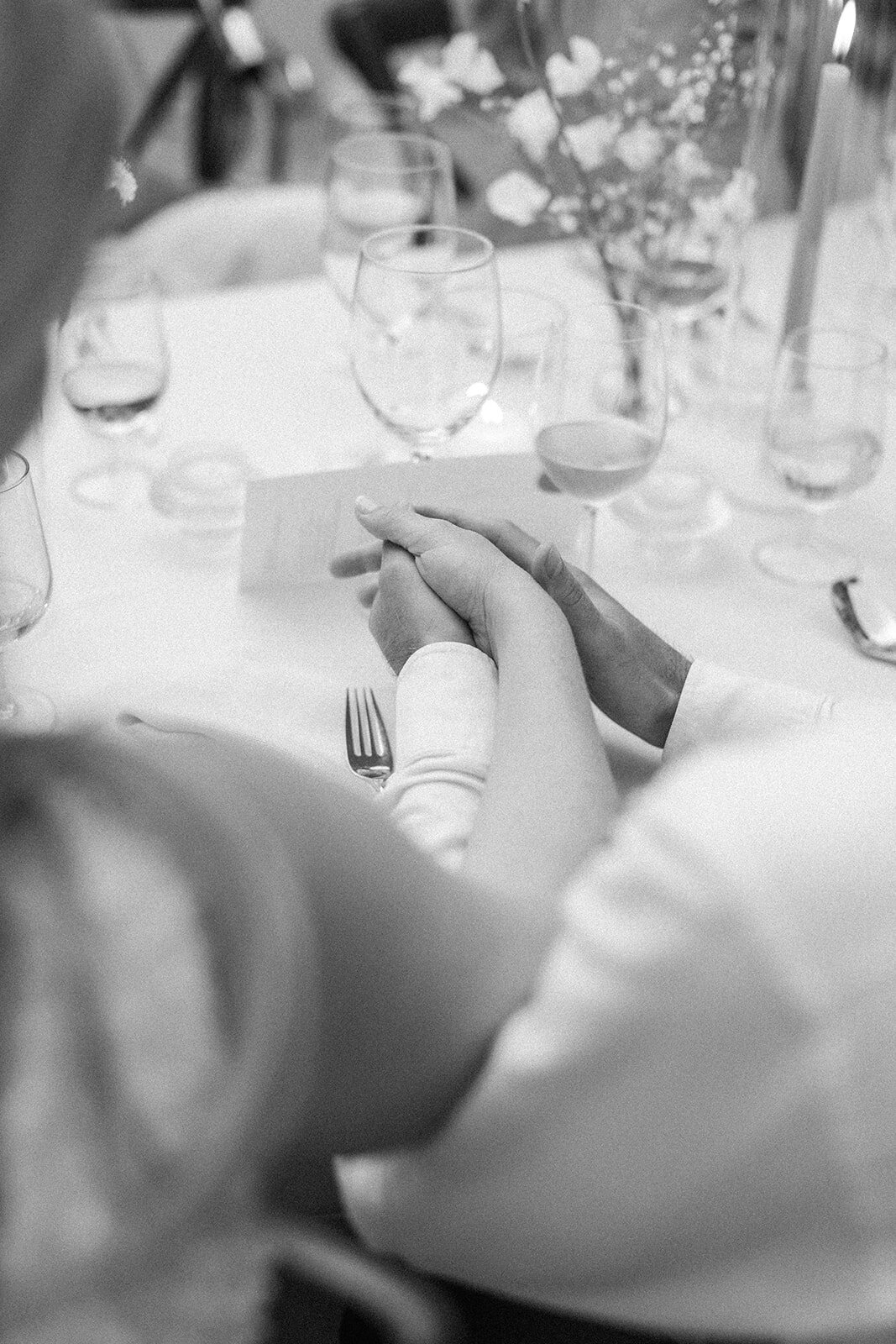 Junophoto-alfresco-italian-wedding-vibes-at-Domaine-Cataraqui-252