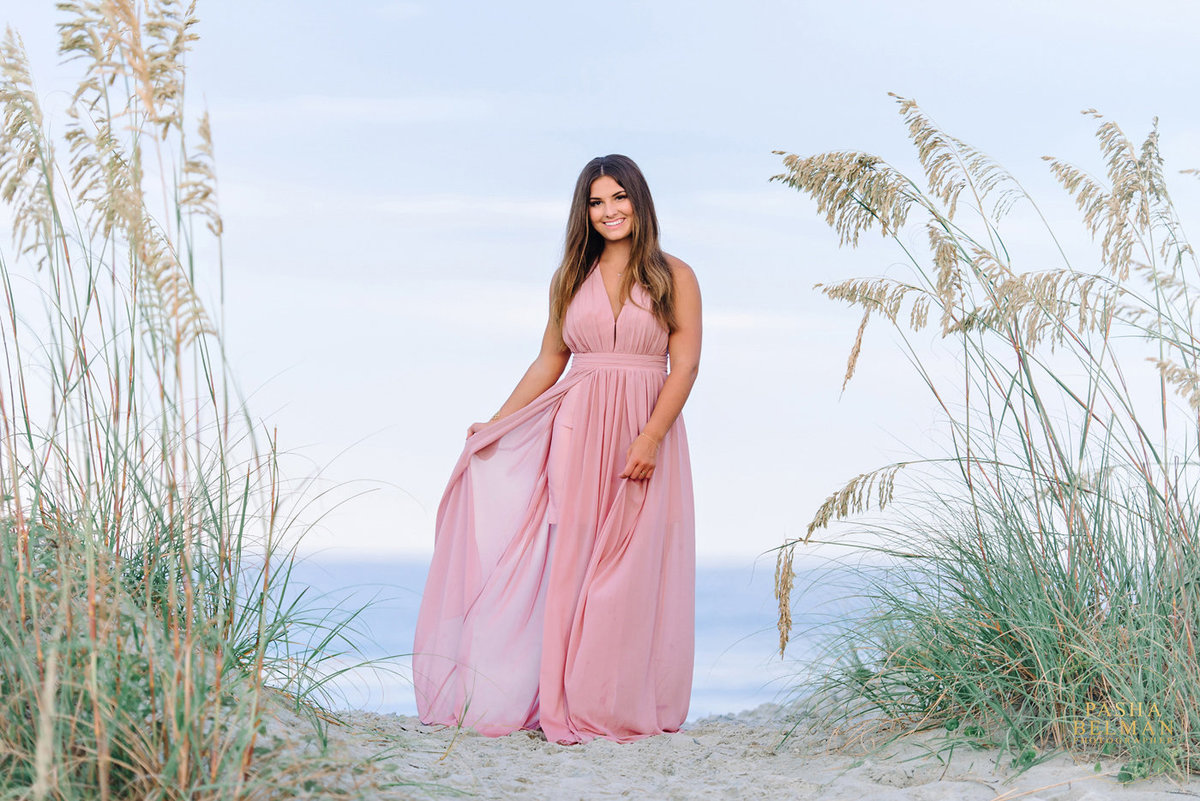 Charleston High School Senior Portrait Photographer. Charleston Senior Pictures by Pasha Belman Photography