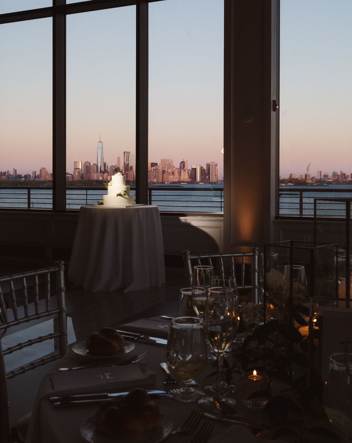 the-hudson-house-jersey-city-wedding-by-suess-moments-nj-photographer--1368