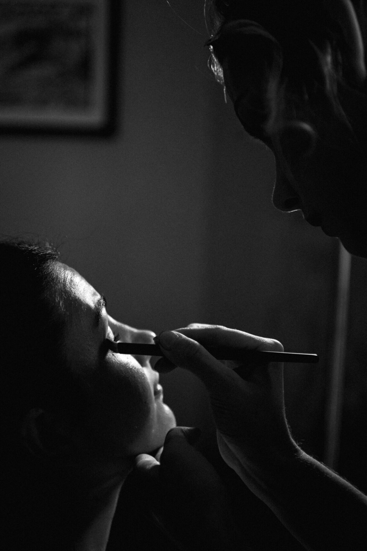 bride-getting-ready-chateau-du-puits-es-pratx8