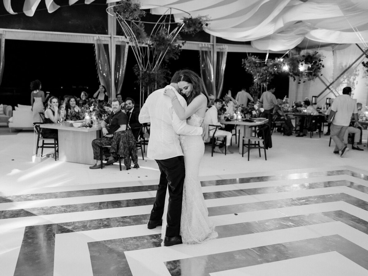 083-larissa-cleveland-mexico-etereo-auberge-wedding-cabo-