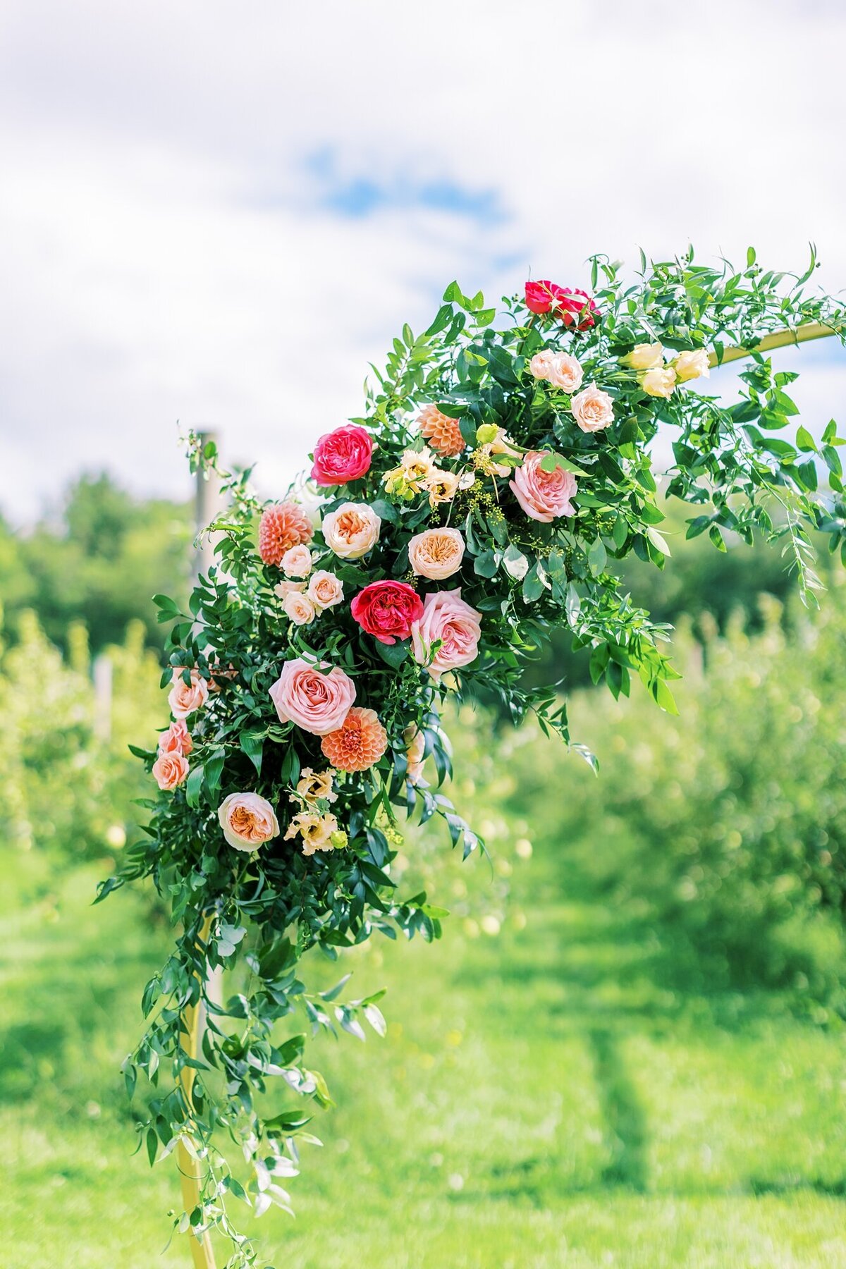 The-Greenery-Colorful-Apple-Orchard-NH-New-Hampshire-Wedding-Photography_0036