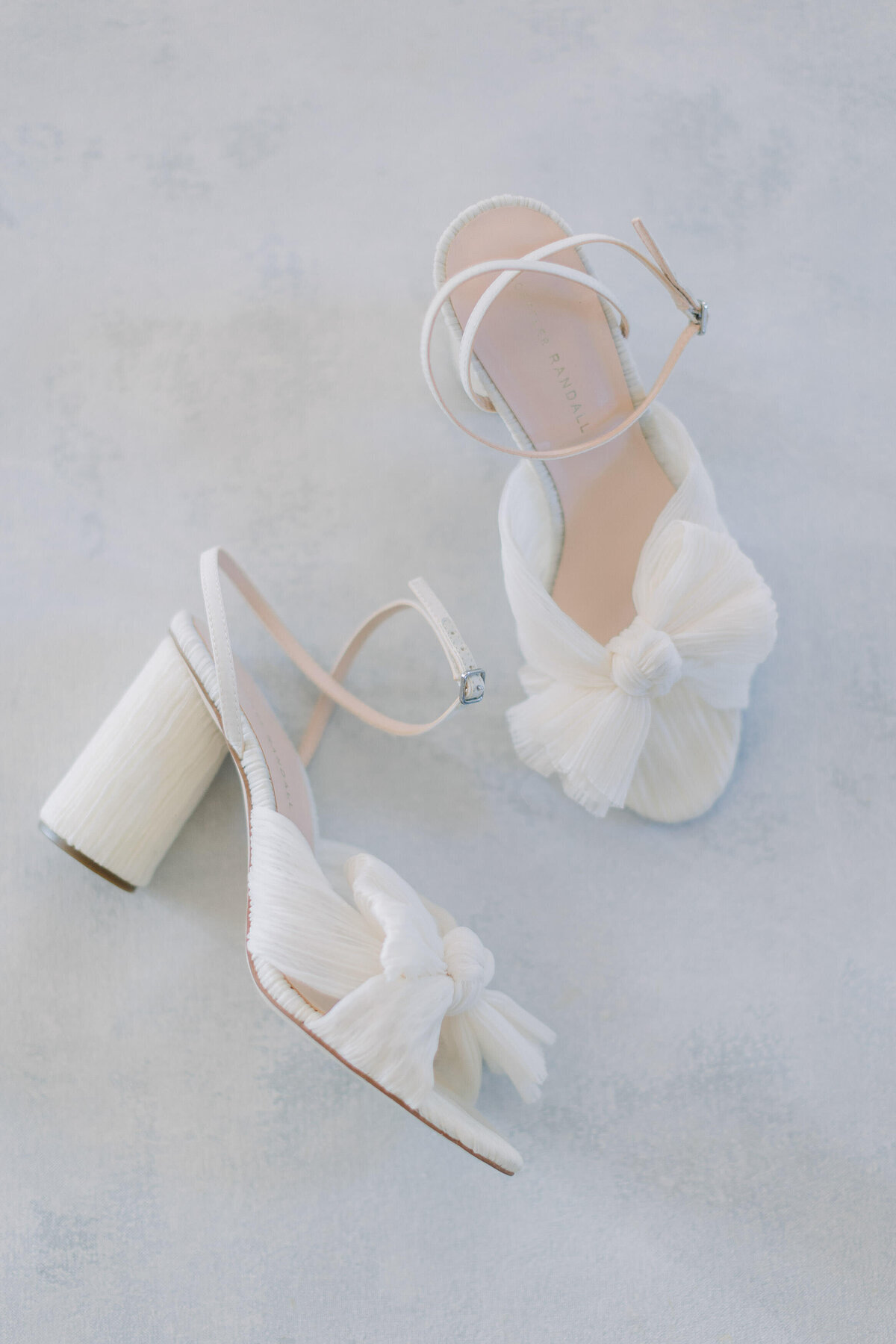 Peconic_Bay_Yacht_Club_Wedding_004