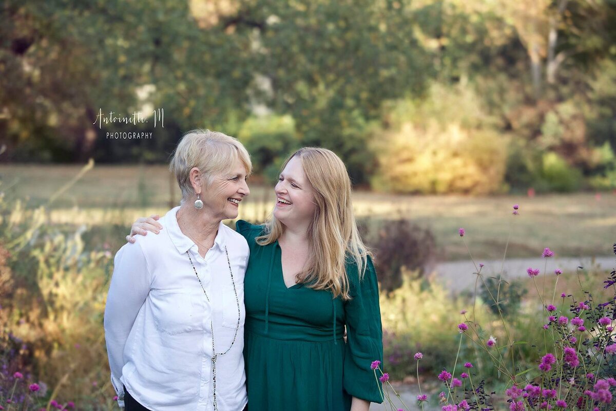 73352260_1307947616073950_8239046381075955712_n