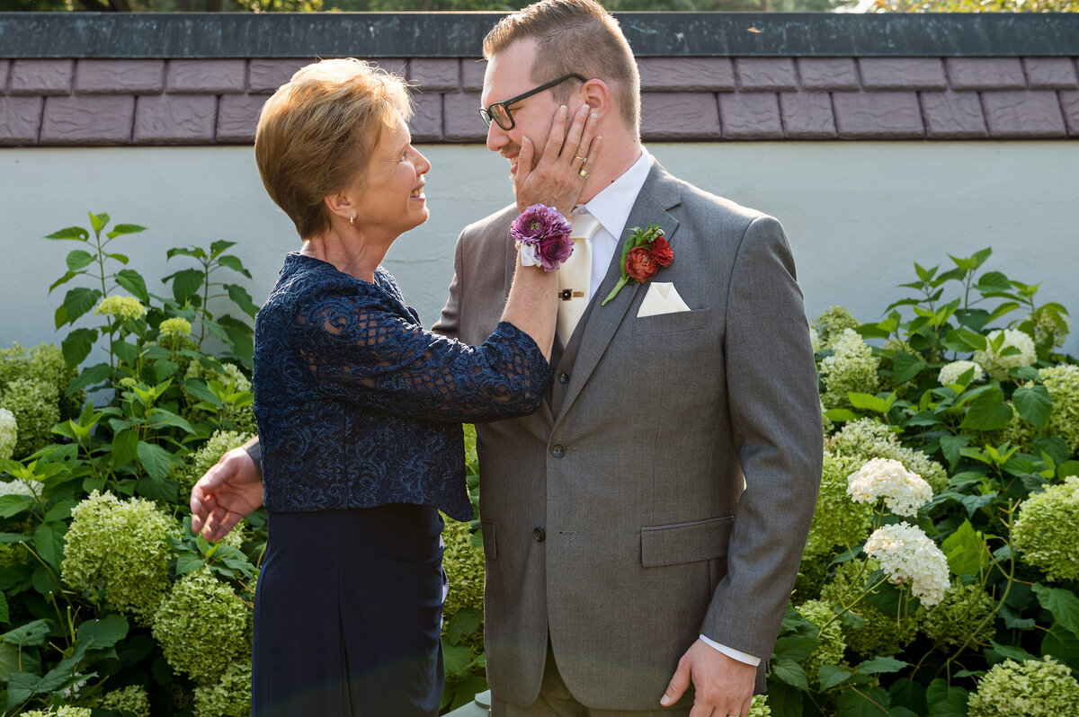 Wedding-Photographer-in-Michigan-067