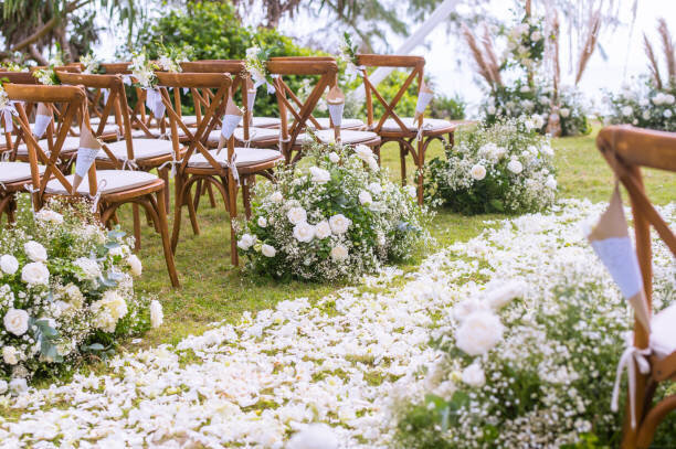 Say "I do" by the sea with Shuman Koutory. Expert planning for romantic beach weddings along Georgia's stunning coastline.