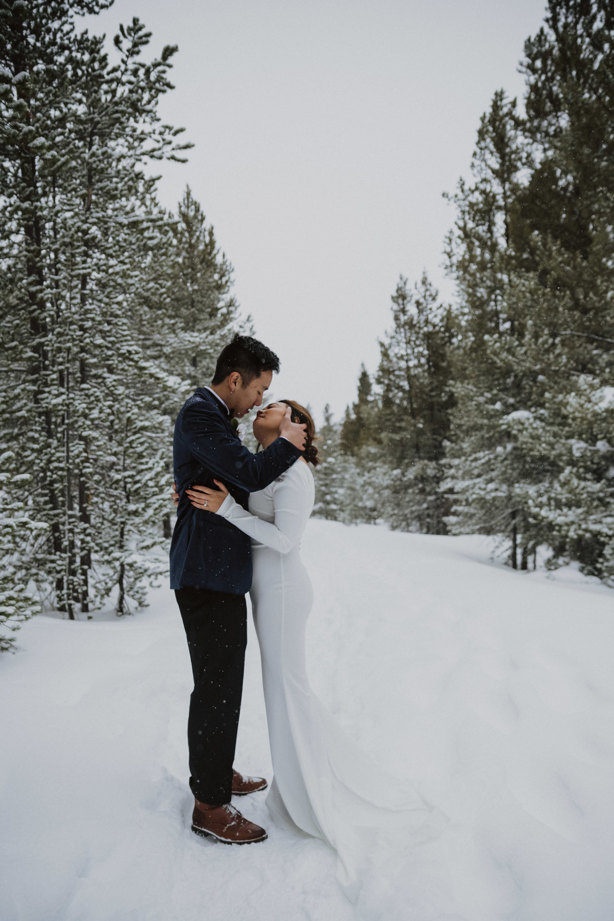 VilonaPhoto-WinterPark-CO-Wedding-282