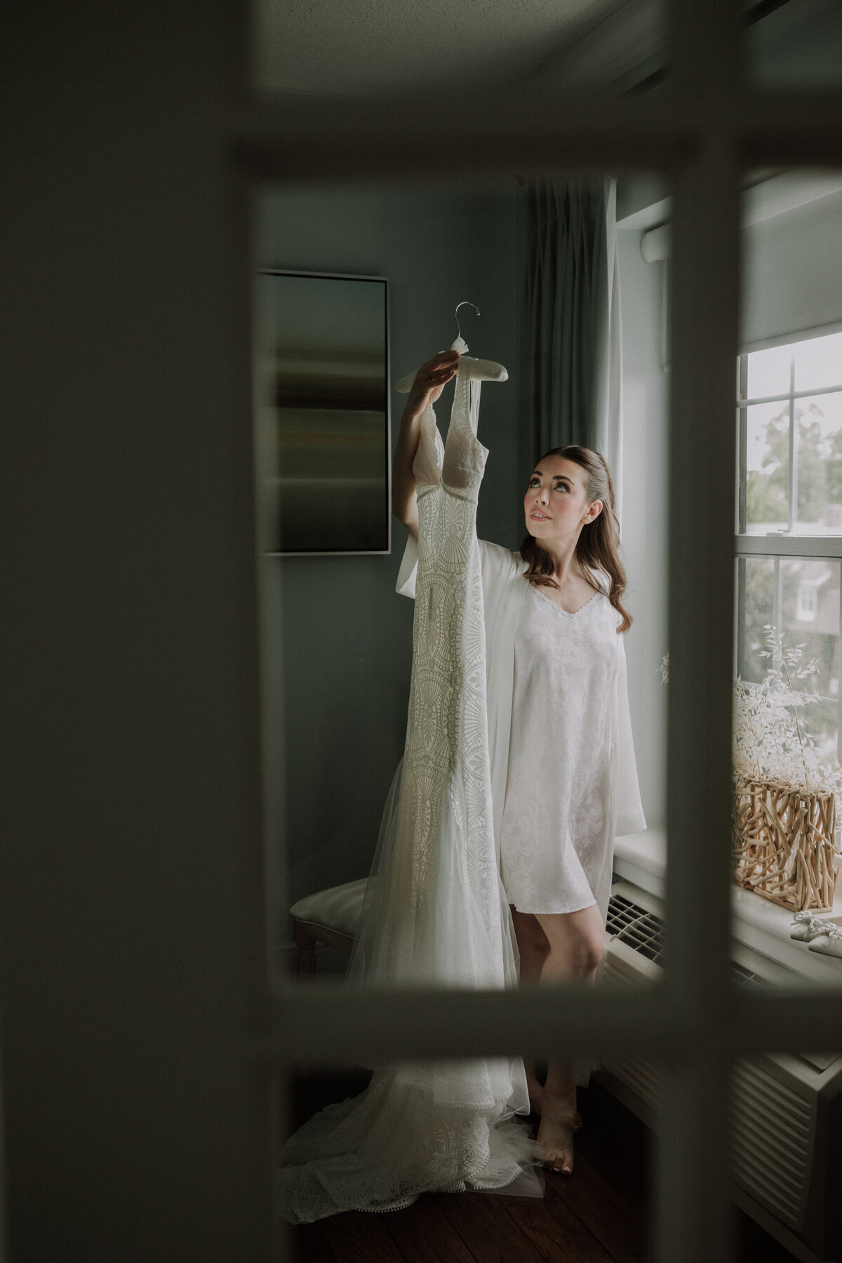 rebecca-adrian-wedding-queens-landing-niagara-on-the-lake-summer-water-3