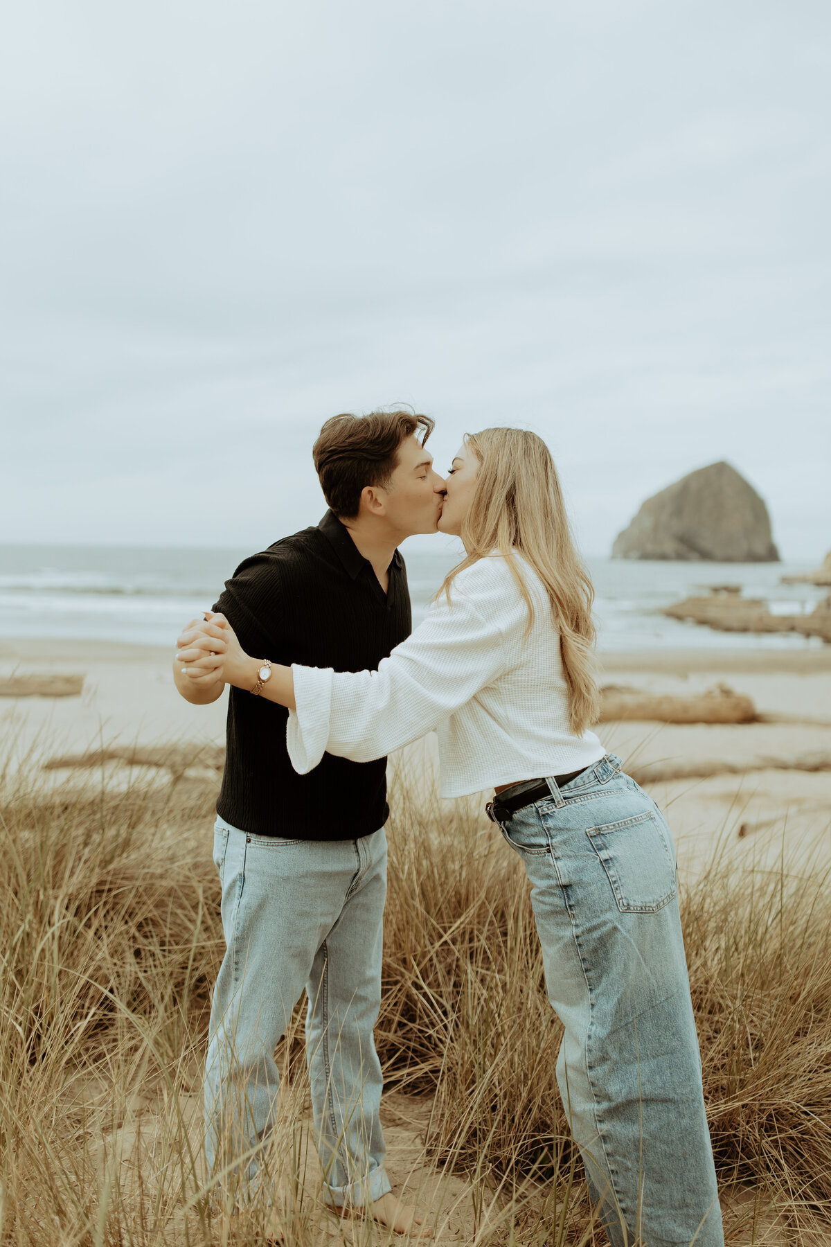 Cape Kiwanda Engagement