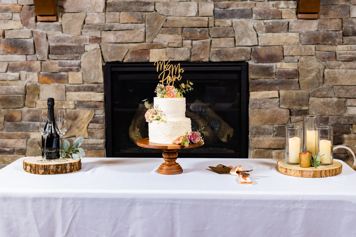 MORGAN & JARED-635