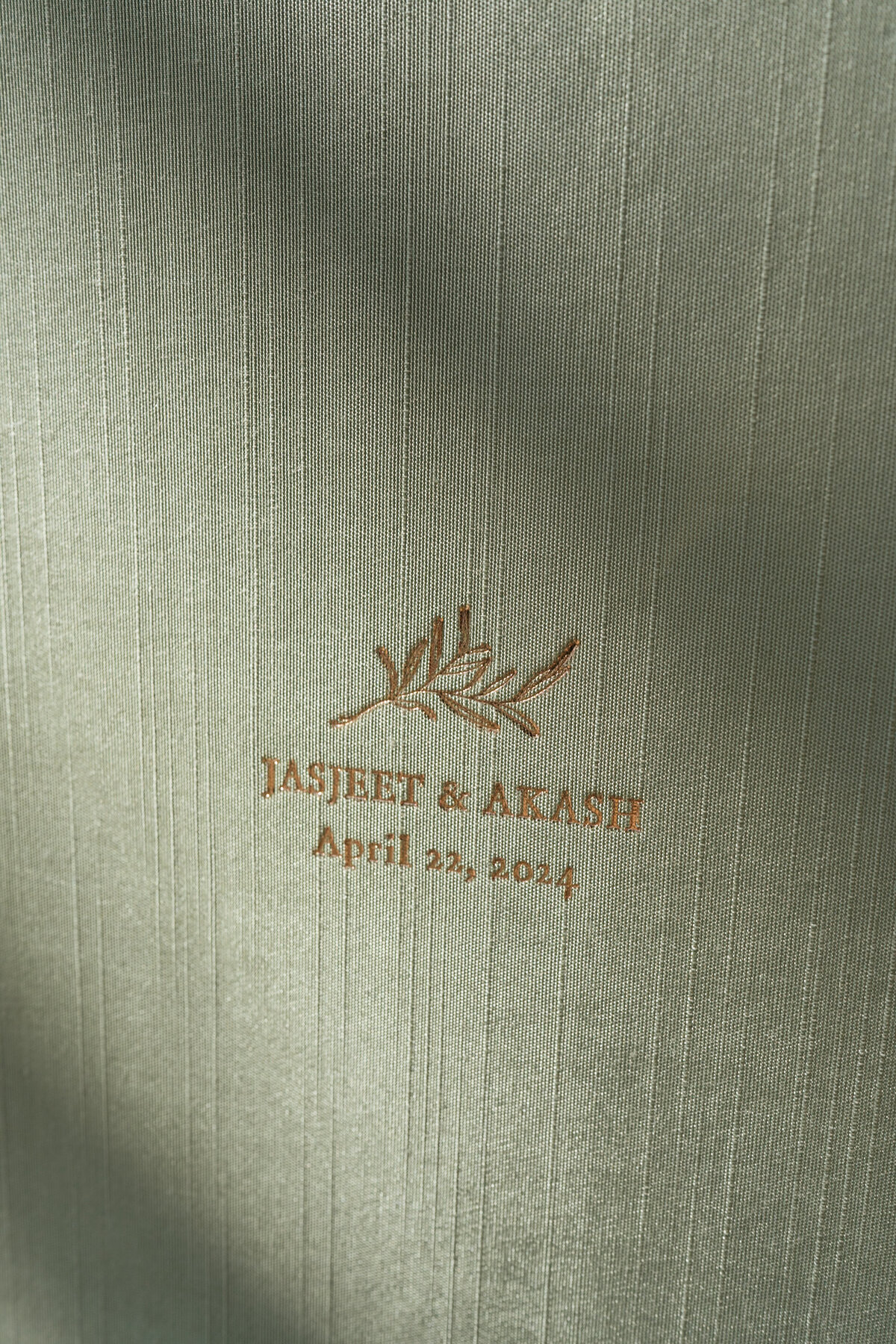 Danielle-Aisling_Wedding_Albums-15