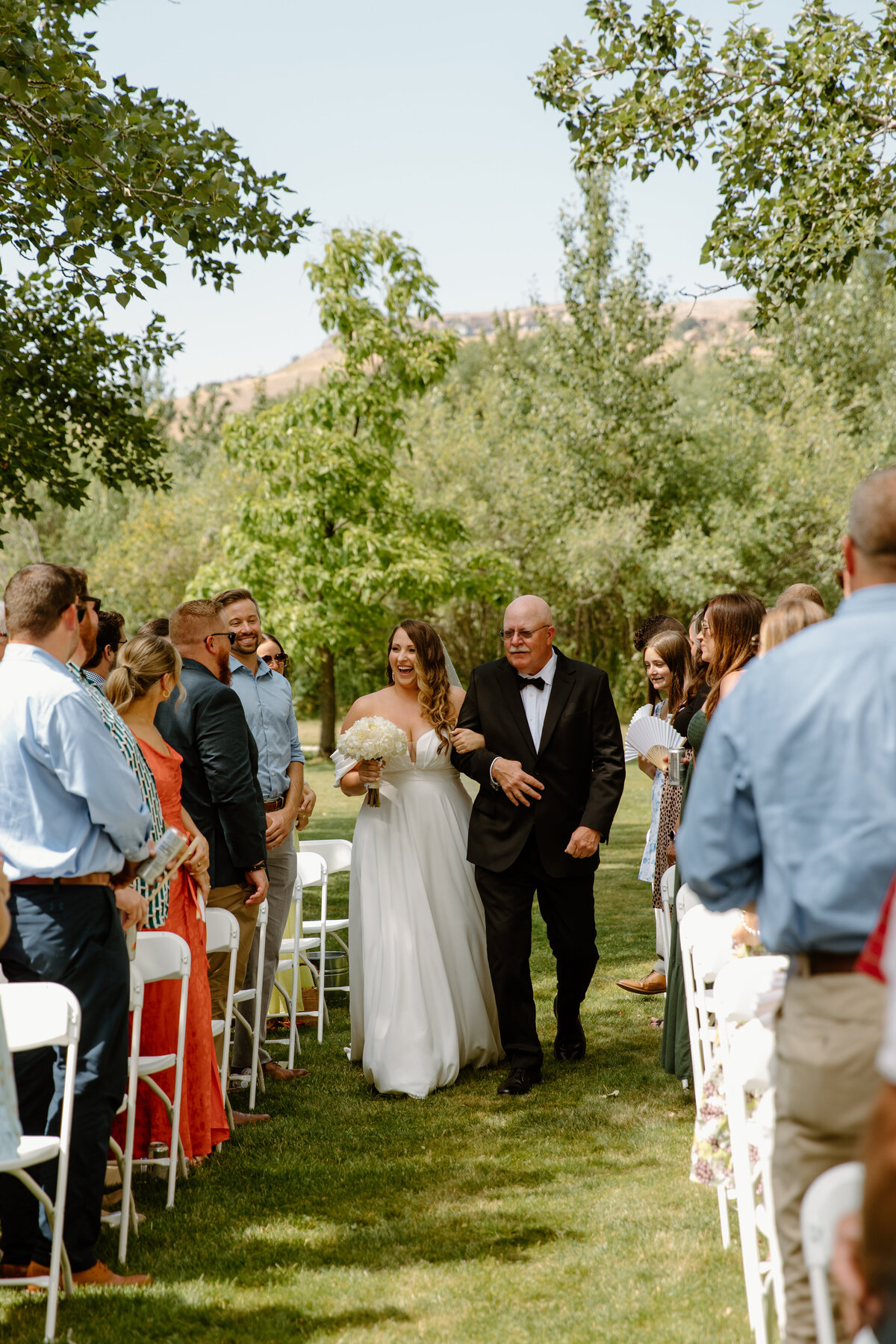 281-boise-wedding-photographer-idaho-linen-building