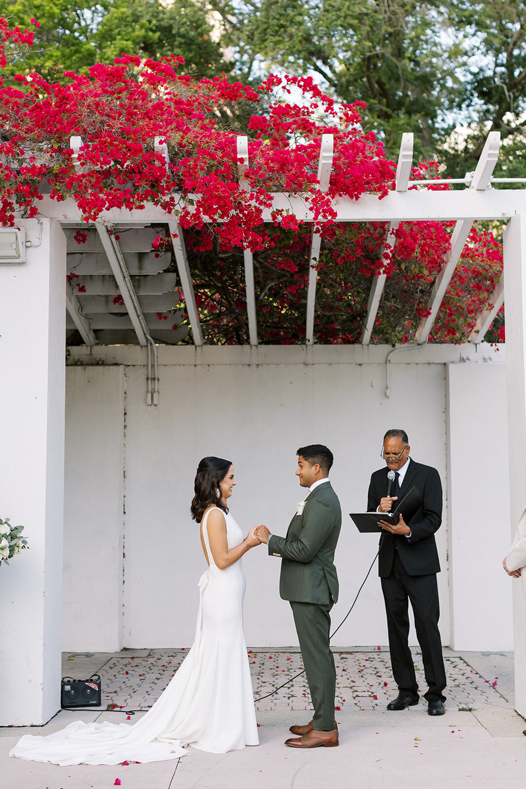rosed-photo-elopement-in-florida-chantilly-chic-planners-north-straub-park-5