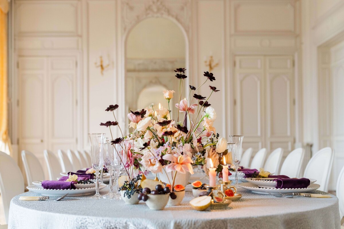 wedding table set up