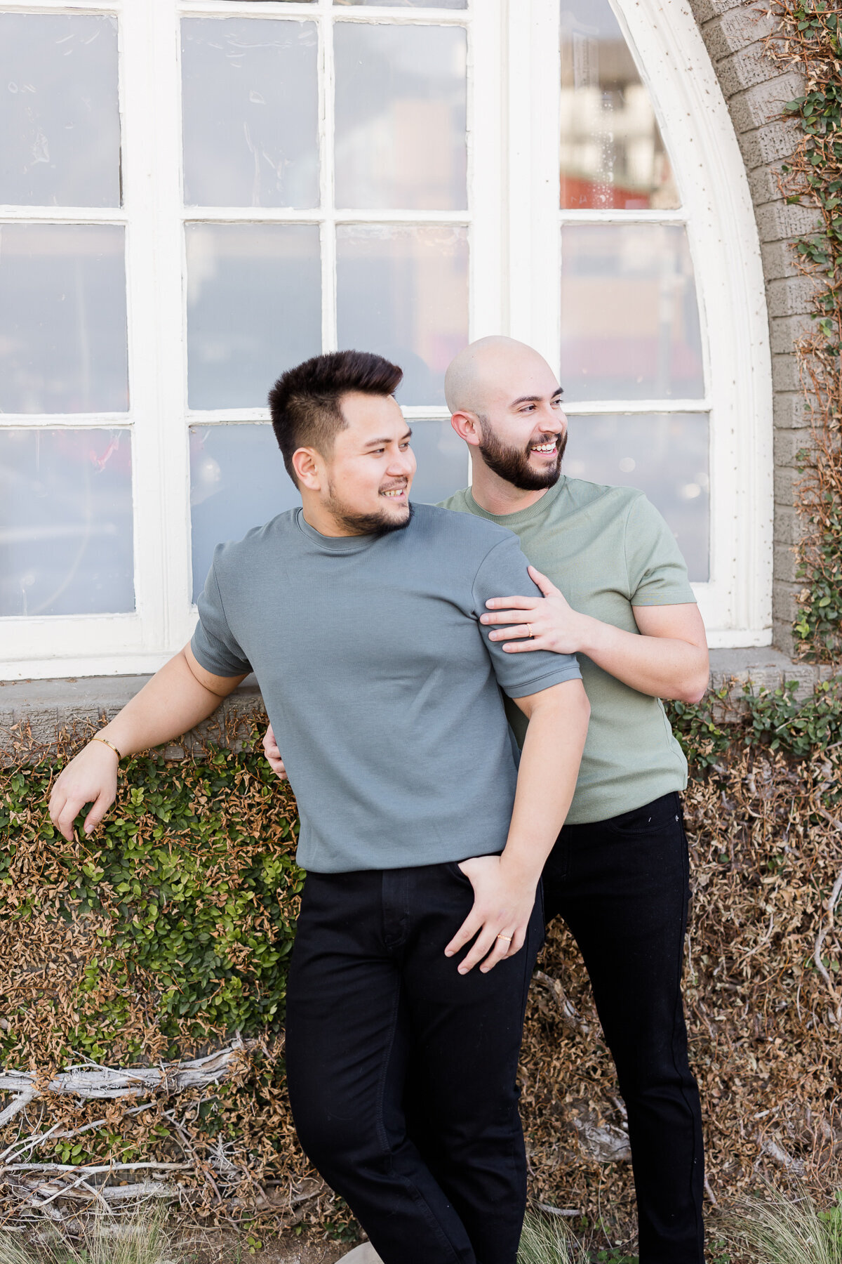 South-Congress-Engagement-Photos-Austin-0017