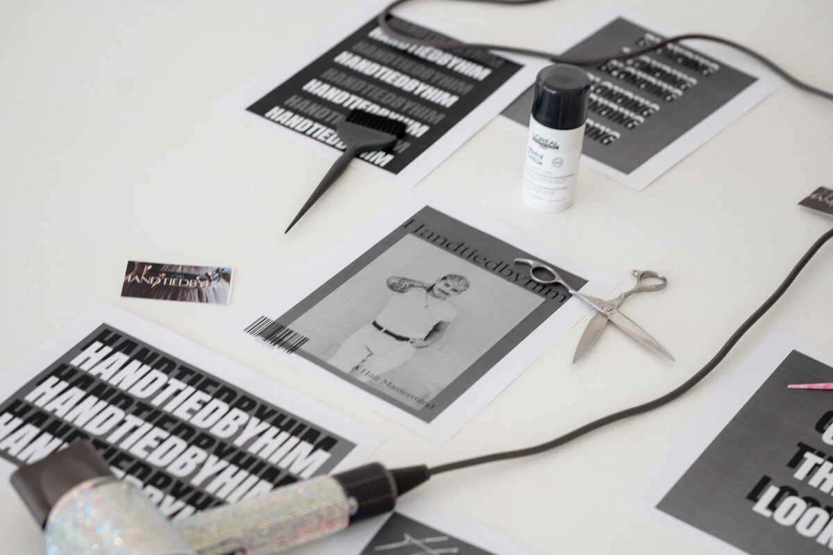 handtiedbyhim-blonde-stylist-branding-portrait-jacksonville