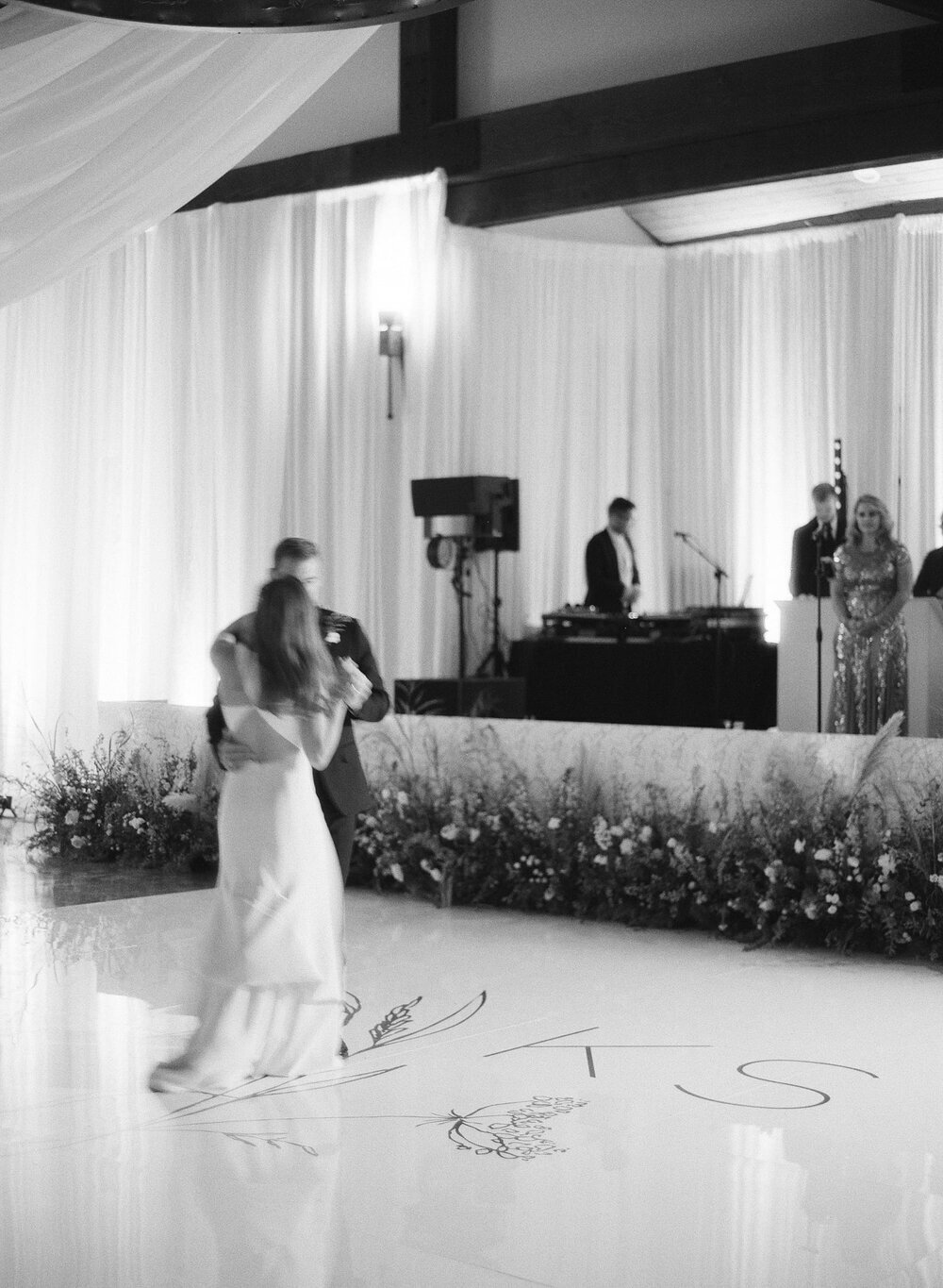 Matthew Moore - kendall-stephen-bw-theory-hill-country-wedding80