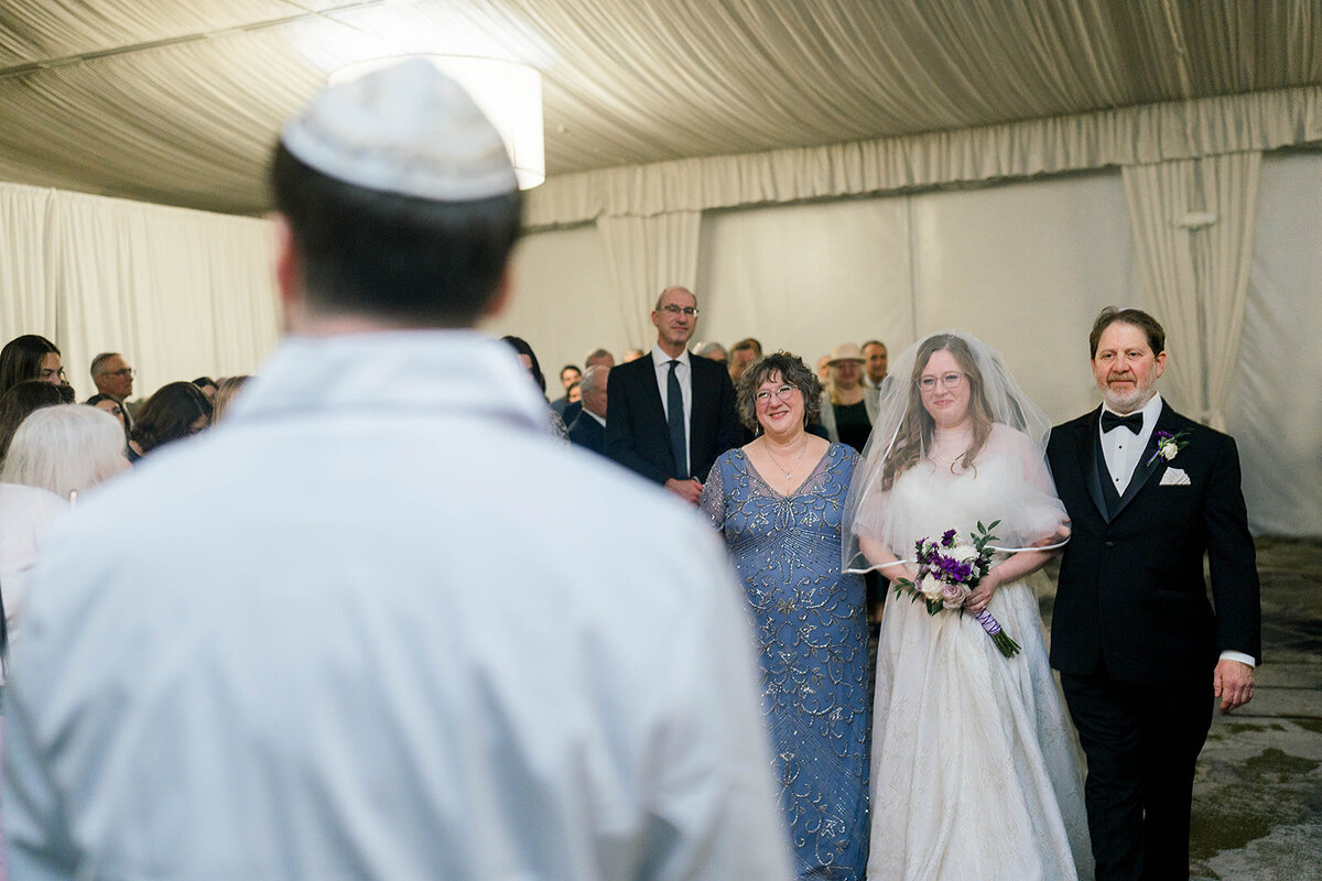 Eliana-Melmed-Photography-Chicago-LosAngeles-Jewish-WeddingPhotography-Chuppah-00095