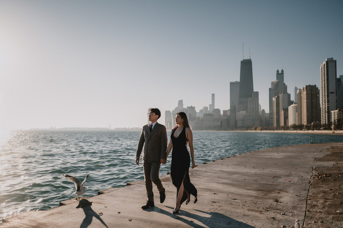 iron and honey photography - north avenue beach - chicago couples engagement anniversary photographer-202300005