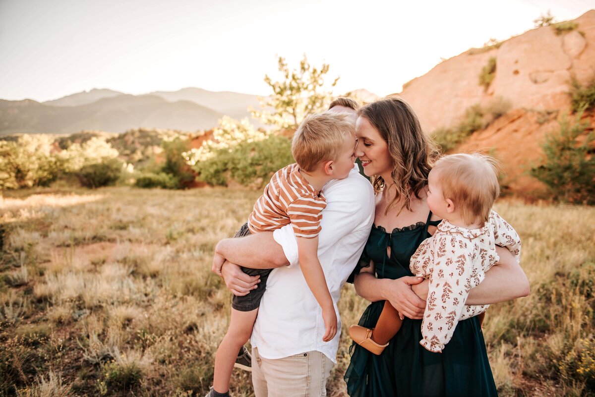 family-photographer-colorado-springs-105