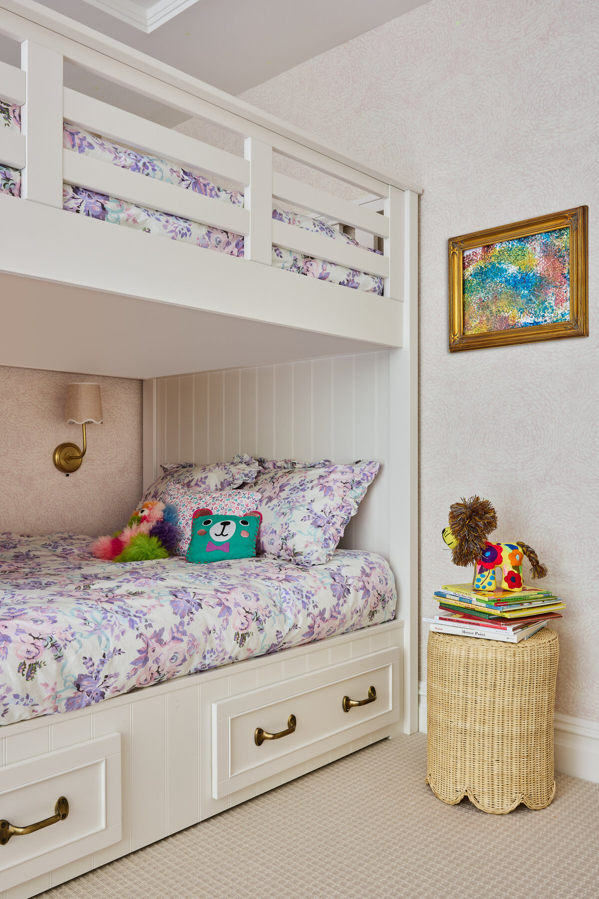 024_Ella and Julia's Room