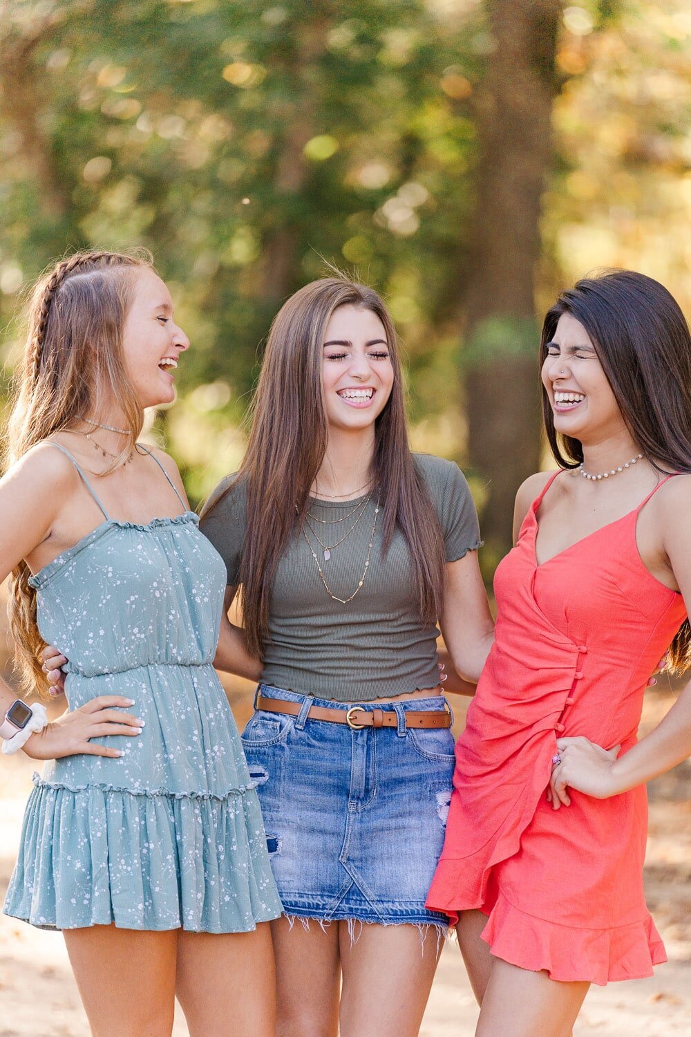 3 friends laughing during Northern Virginia senior photography