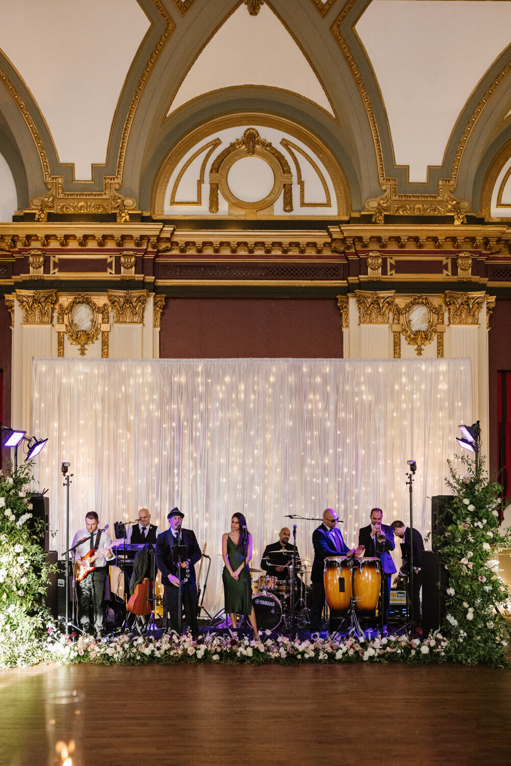 urban-row-photo-the-belvedere-baltimore-wedding-photographer-18