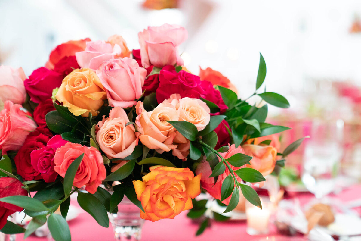 milwaukee-art-museum-wedding-decor-pink-red-orange-bright-10