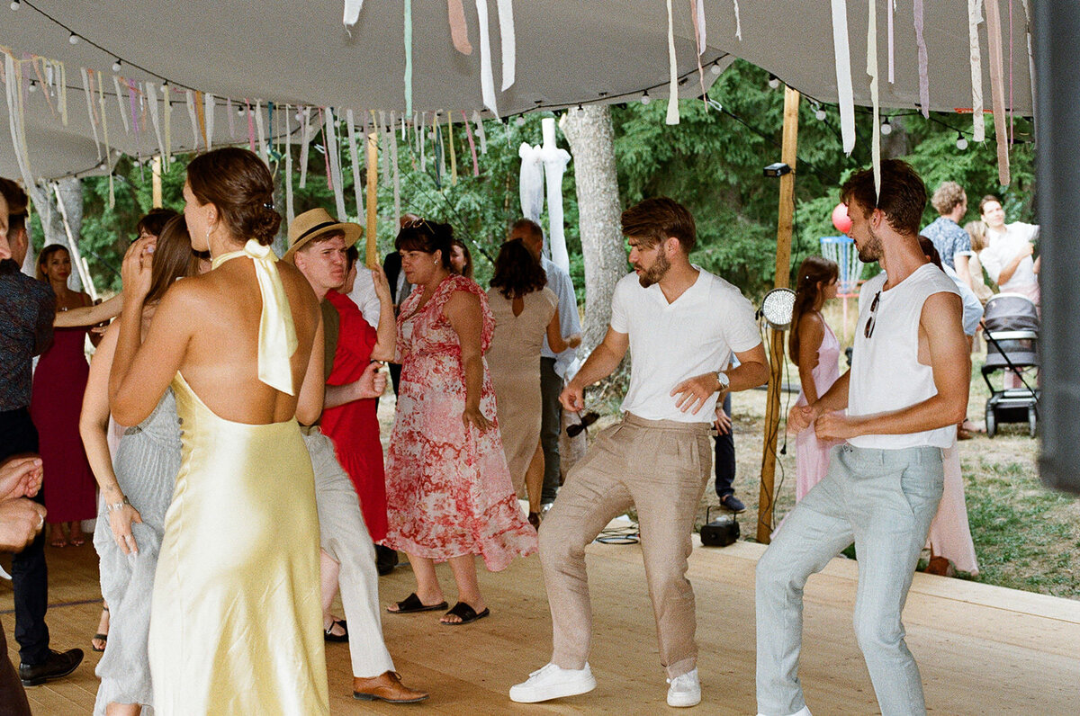 film-wedding-photography-czech-republic-stepanka-matej64