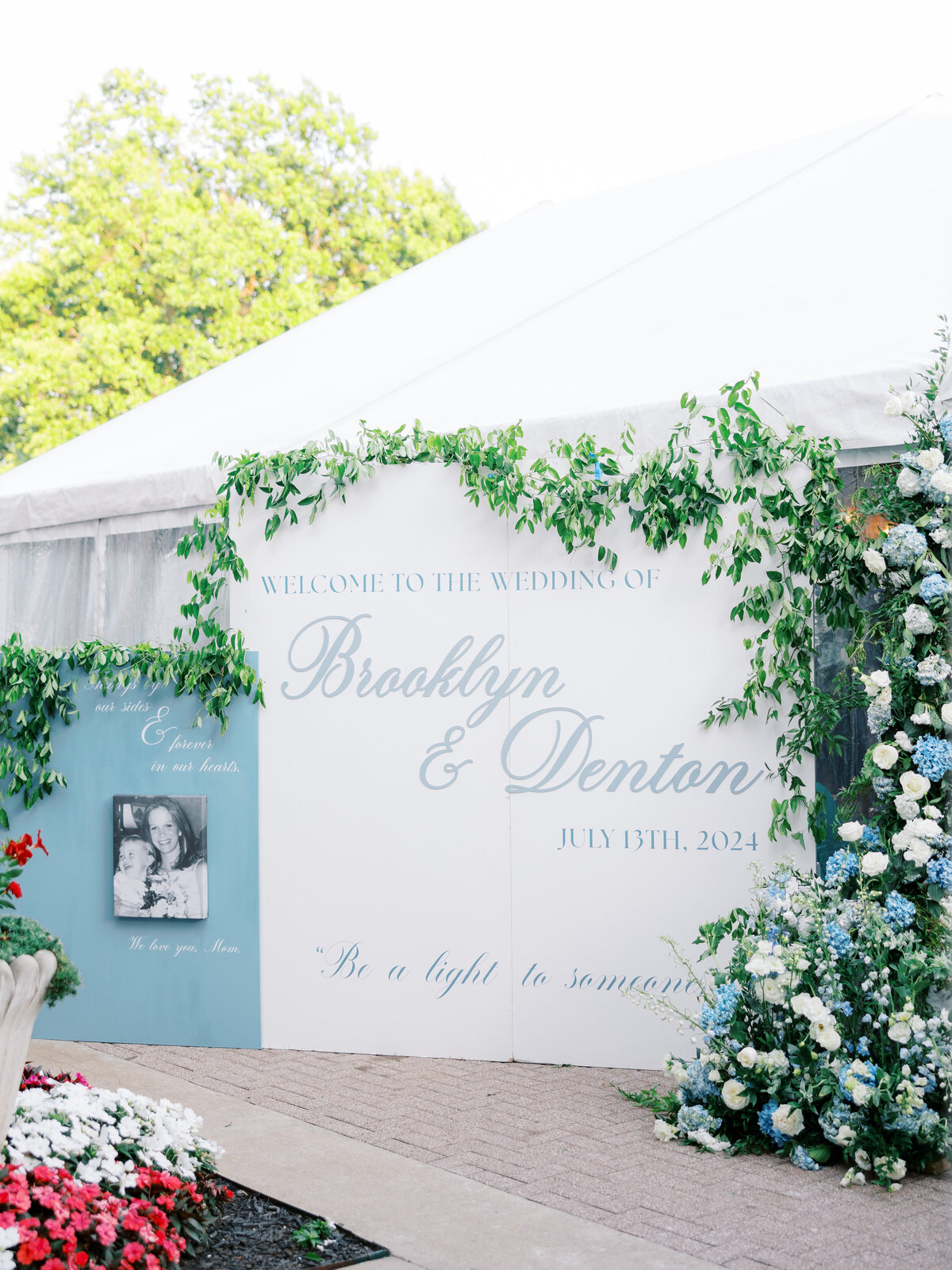 Arkansas Inn at Carnall Hall Wedding | Shalae Byrd-105