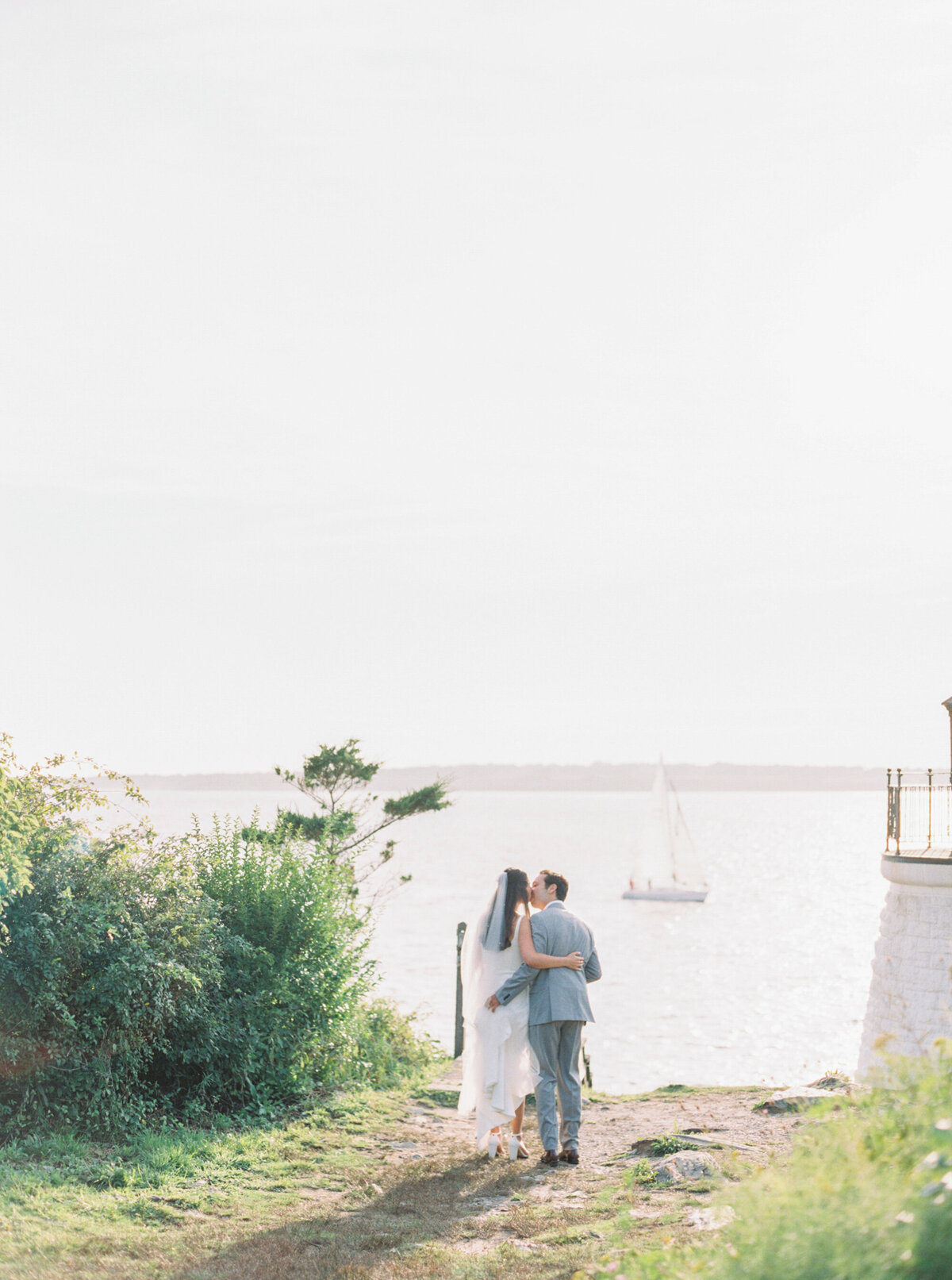 Emily March Photography Wilmington, North Carolina and Destination Wedding Engagement Photographer Heirloom Photography for Memorable Gatherings Light Airy Sentimental Imagery Images Weddings SamuelsWedding_0536