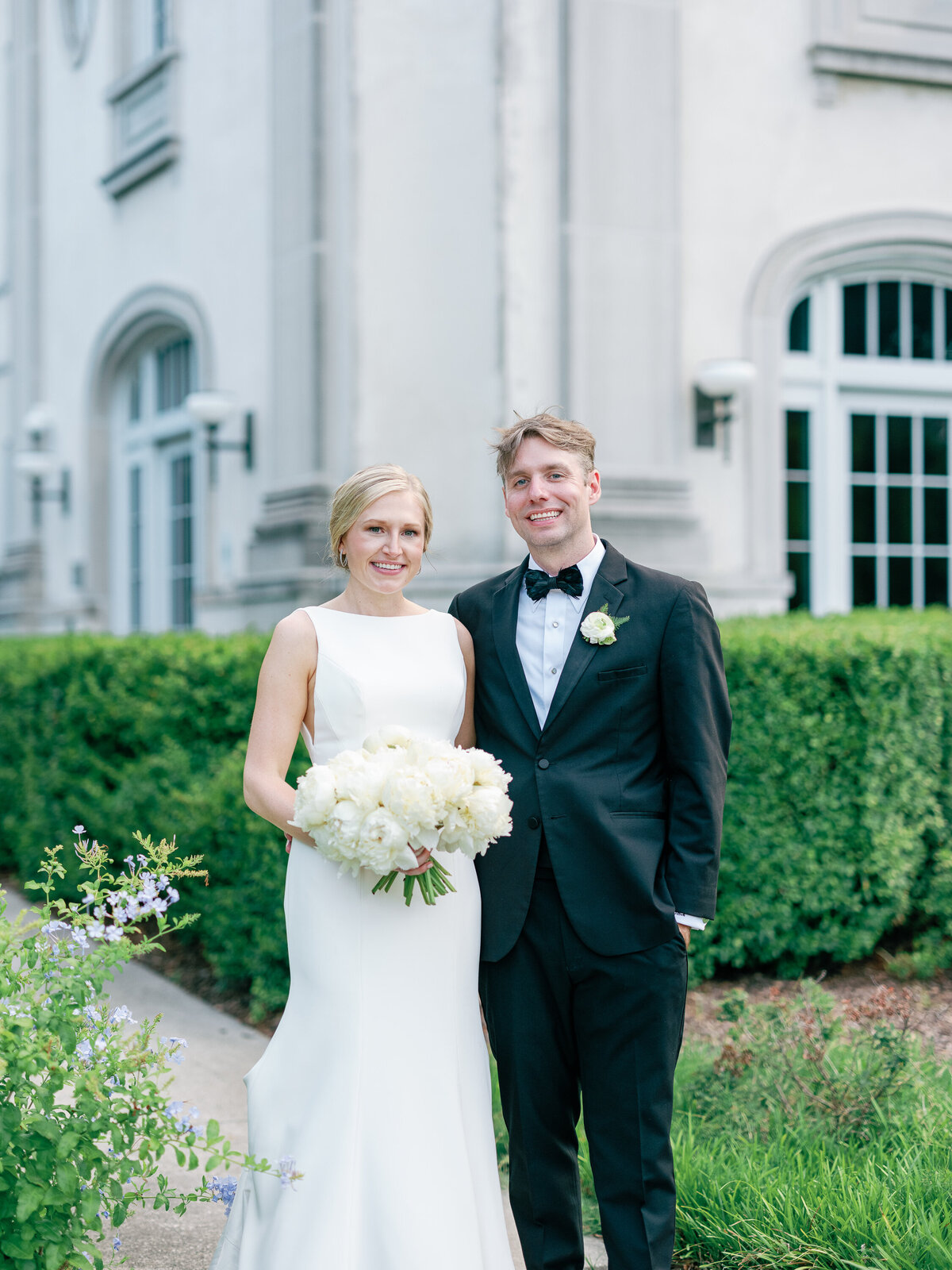 Charleston wedding at Lukes Chapel and Gadsden House - 33