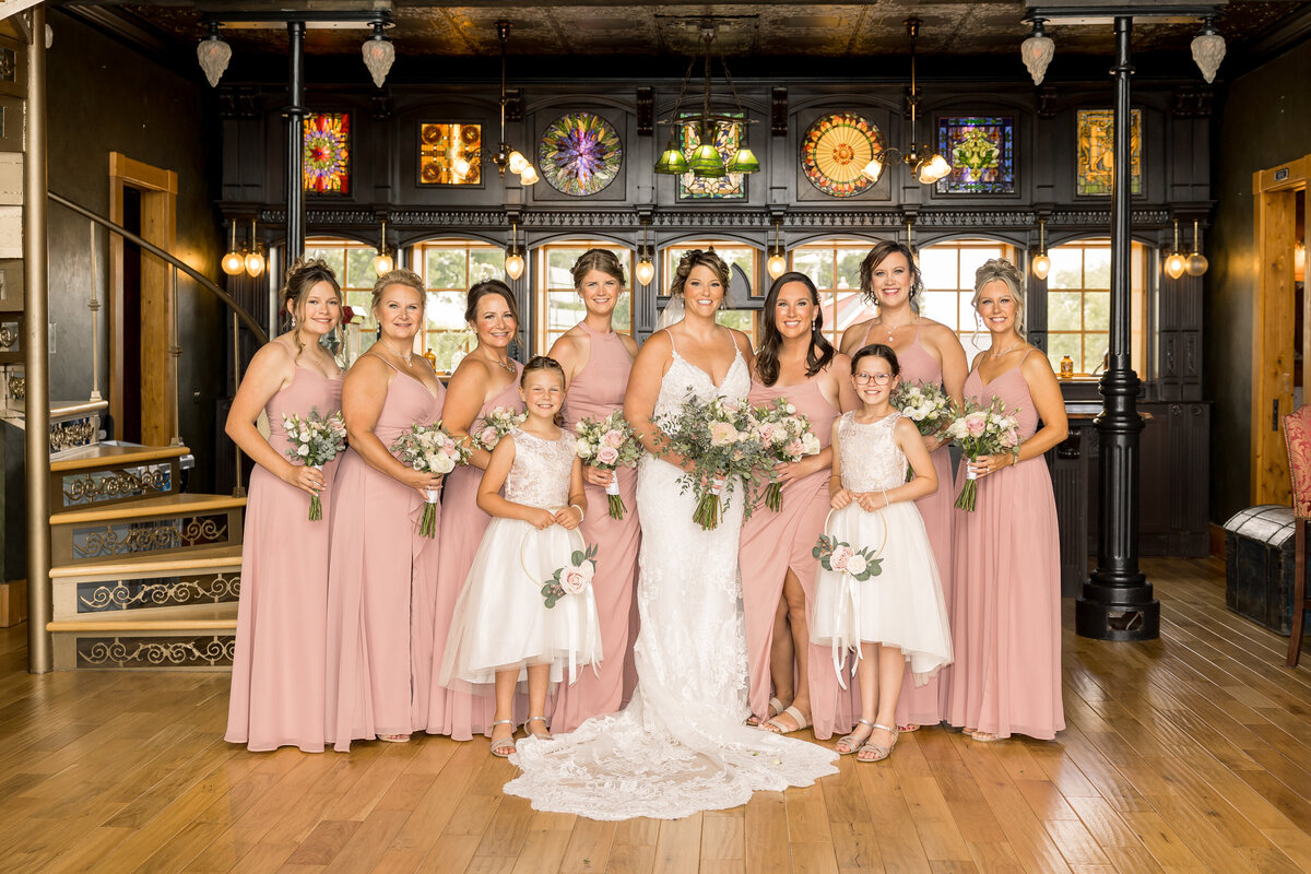 Bridal party wedding portrait at Crooked Willow wedding venue in Central MN