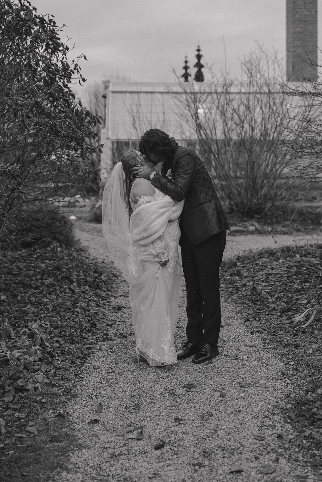 buffalo-wedding-photographer-brittany-and-nic.116