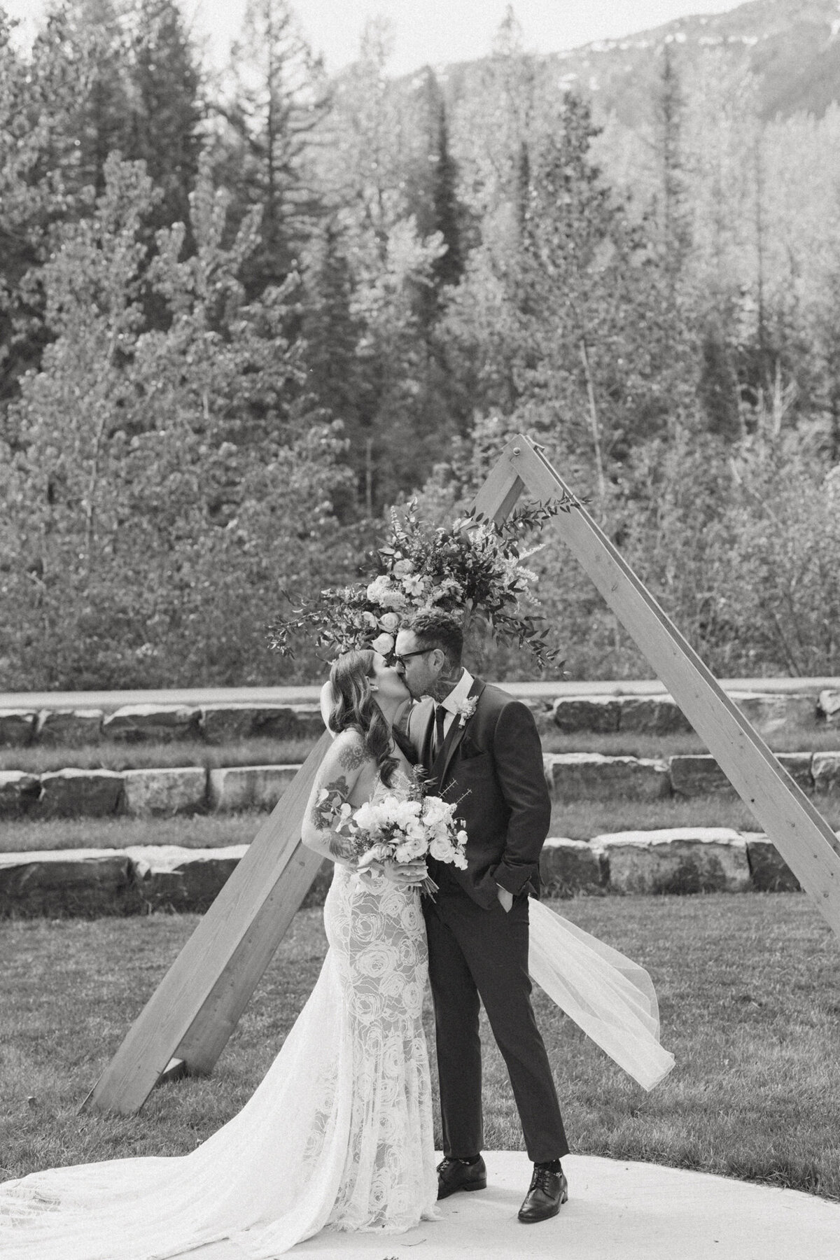 Alberta-Wedding-Photographer-Sam-Hornquist-Photography-27