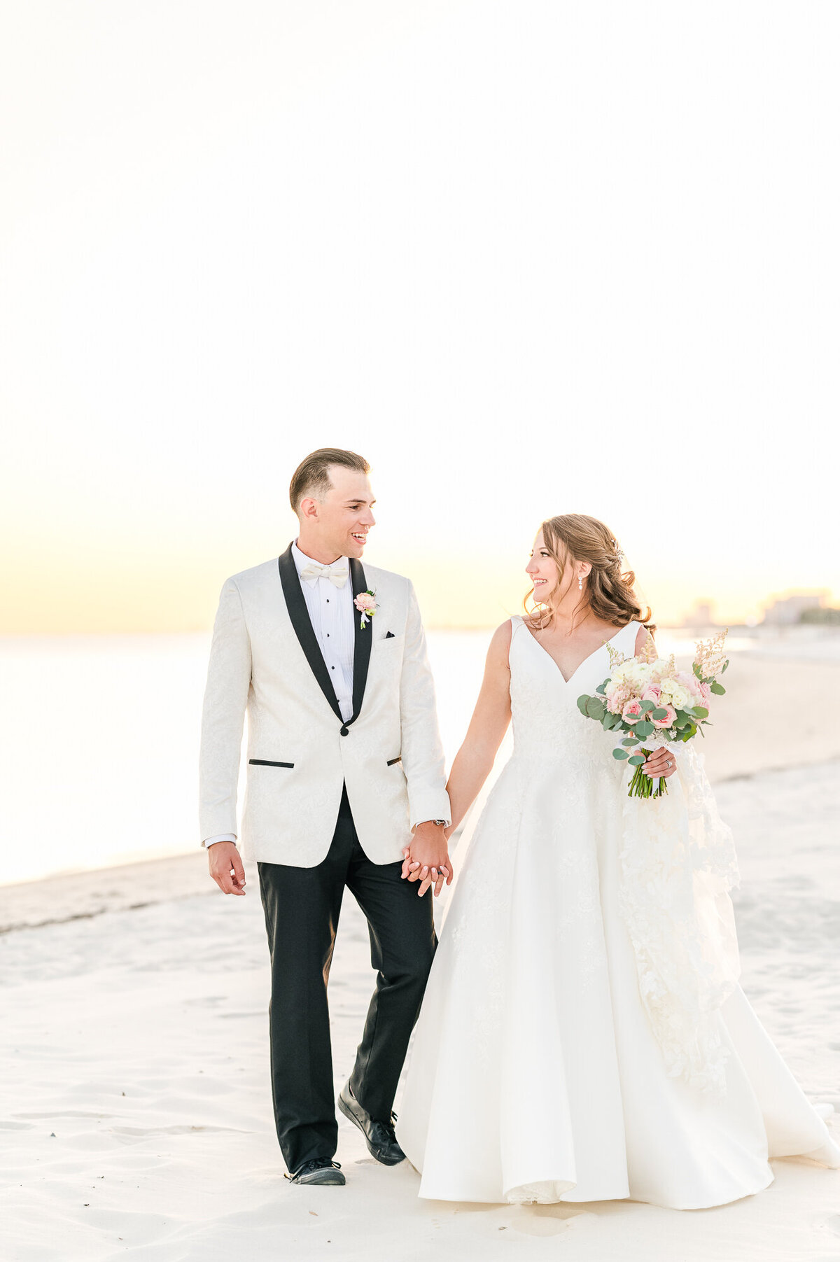 white-house-hotel-biloxi-beach-mississippi-wedding-42