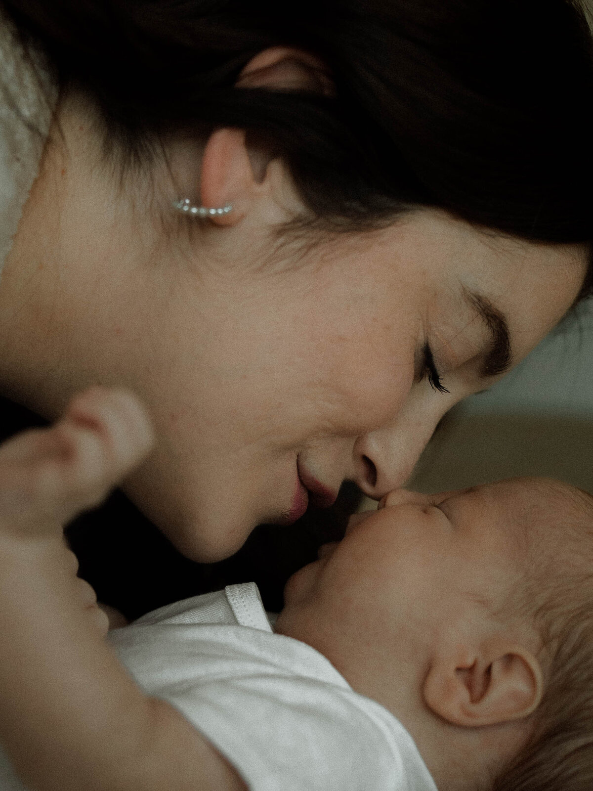 riverside-newborn-at-home-photography-1