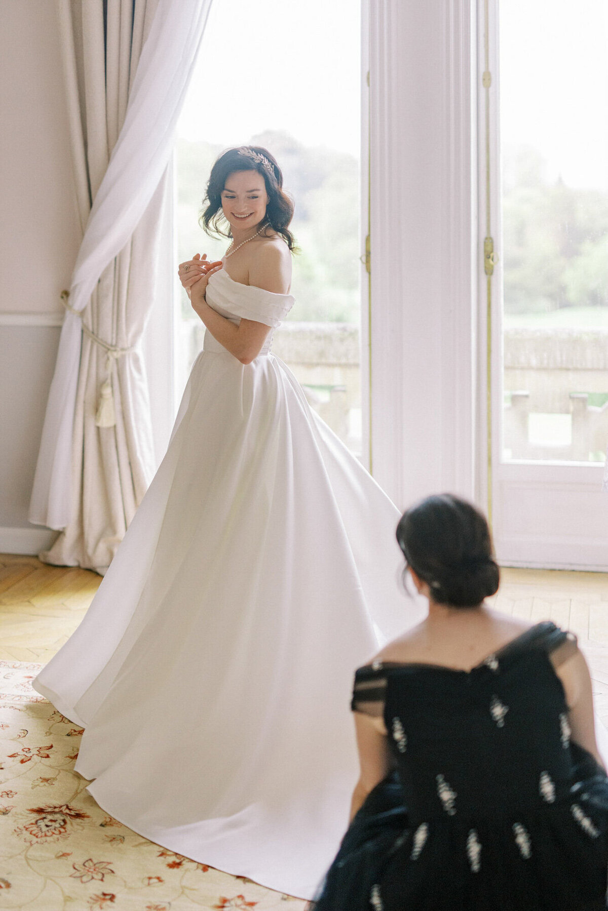 Maïlys Fortune Photography Husband Wife Wedding Weddings Photography France Switzerland Italy Timeless Dreamy Imagery Bilingual French English Destination Weddings Destination Wedding Provence French Riviera Paris Lake Como Tuscany50