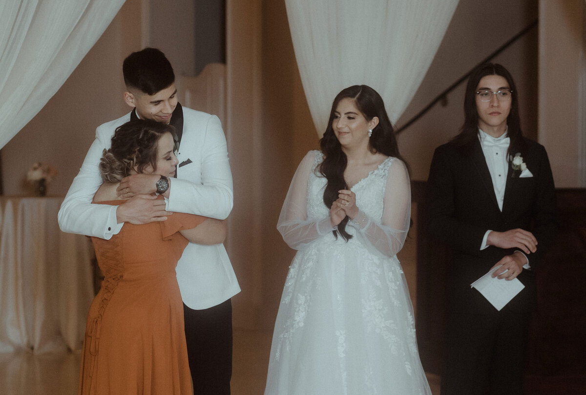 L&H_WED-336