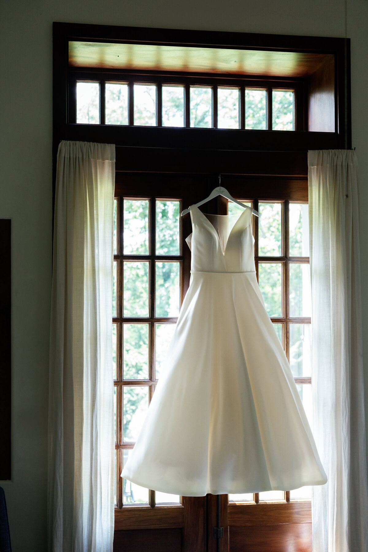 Preview_Lizzie Baker Photo _ Brittany & Jared _ Vineyard at High Holly Wedding _ Highlands Wedding Photographer _ Atlanta Wedding Photographer-14