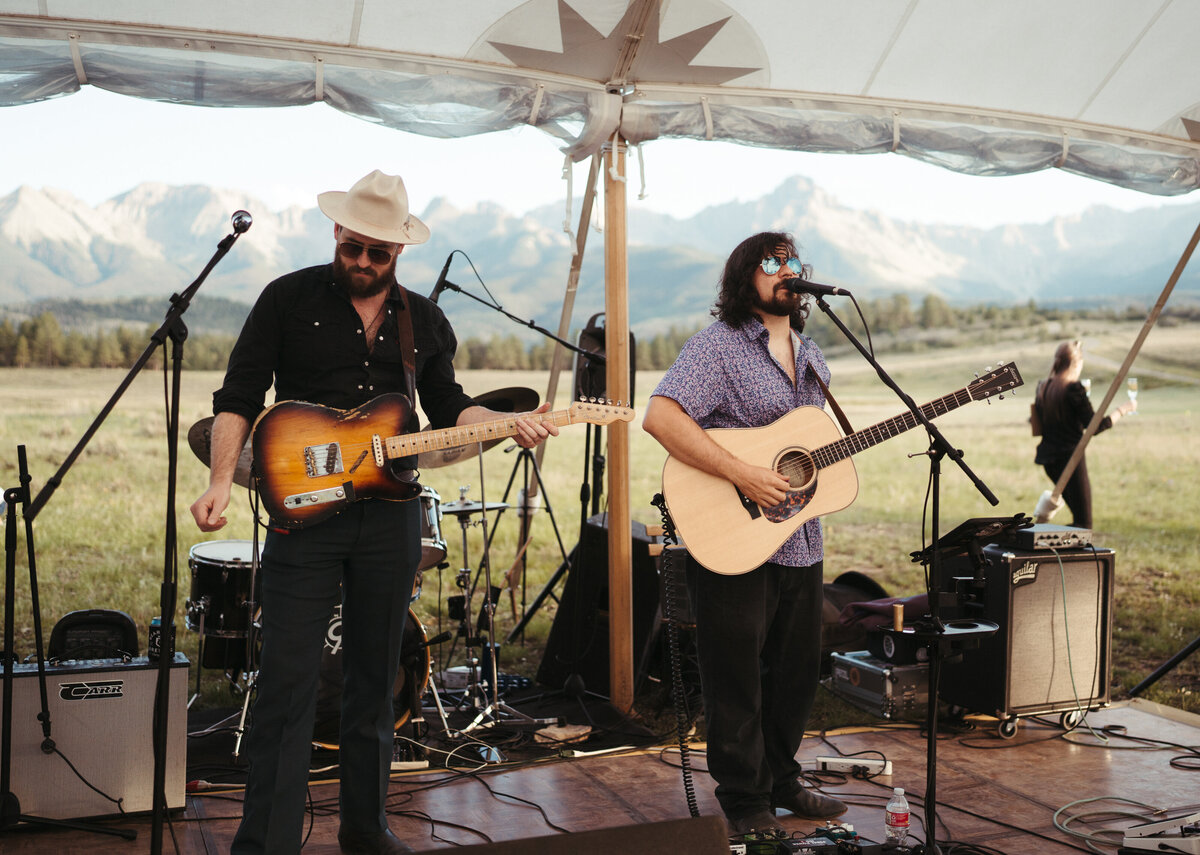 Sam-Murch-Photography-Ouray-Colorado-Summer-Tent-Mountain-Wedding-105