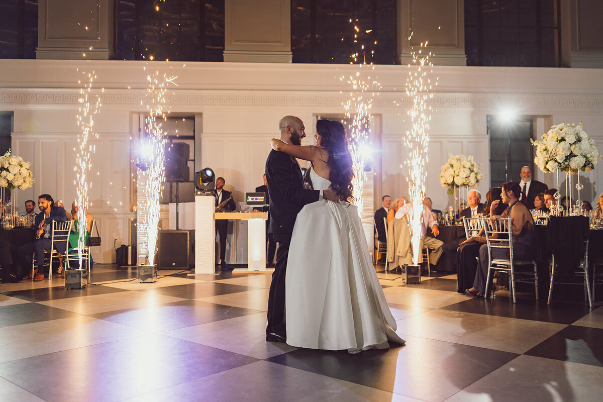 250919-Veronica&Chris-FelinaRidgewood-Wedding-Ridgewood-NJ-Previews-160